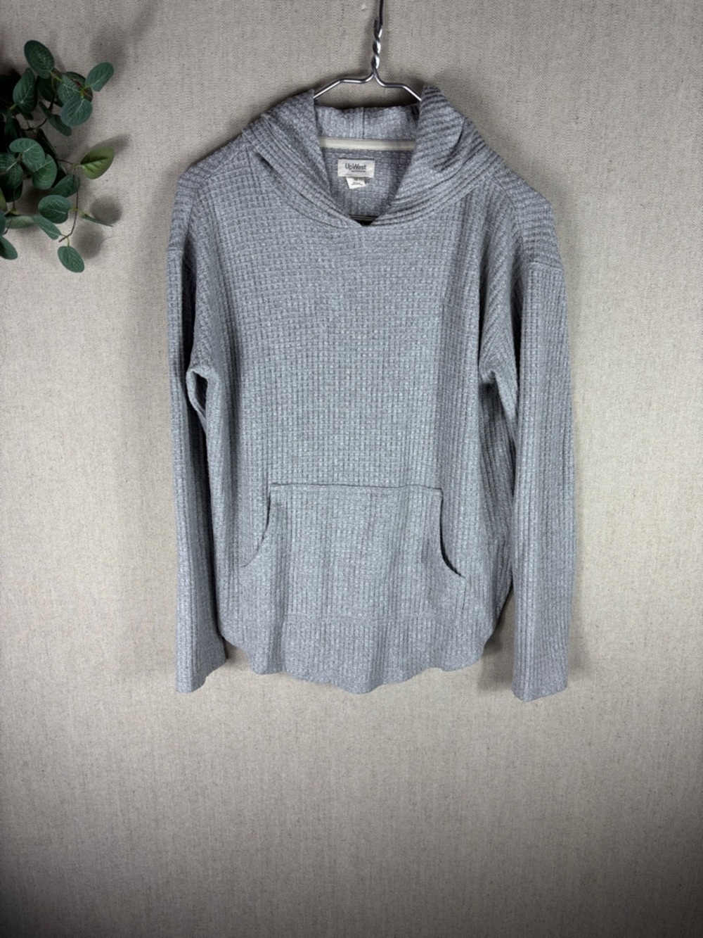 UpWest > Gray Waffle Hooded Sweatshirt Medium